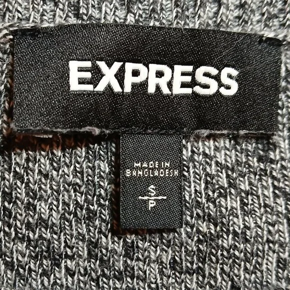 EXPRESS Black/Gray Slim Fit Crew Neck Sweater - Like New - Picture 3 of 10